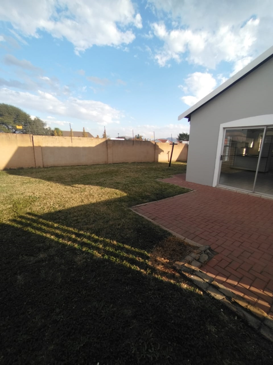 2 Bedroom Property for Sale in Brits North West
